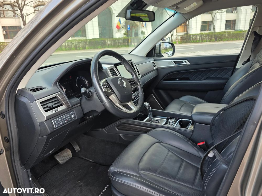 SsangYong REXTON - 10