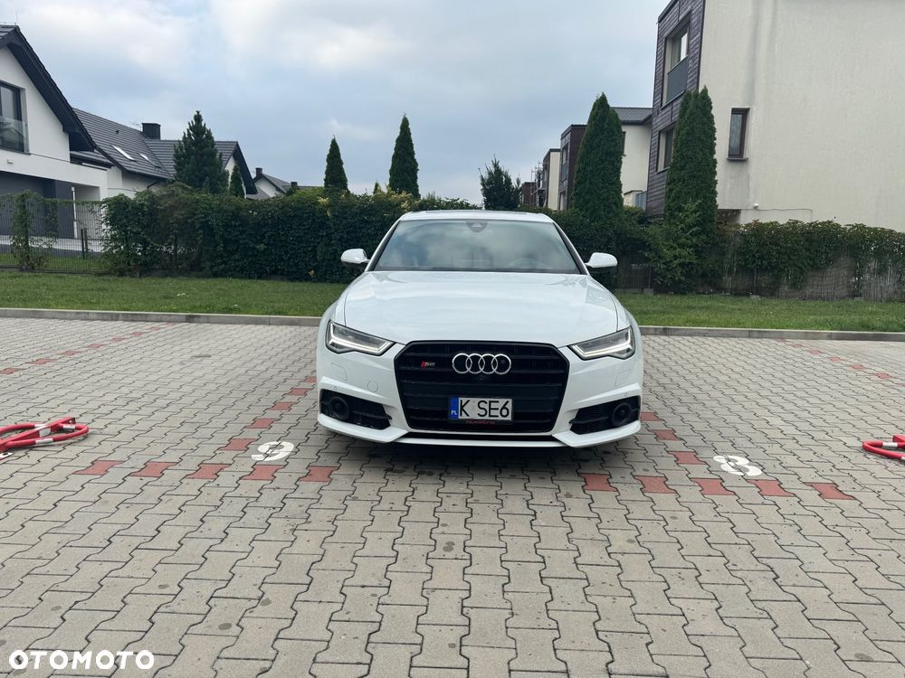 Audi S6 Limousine - 3