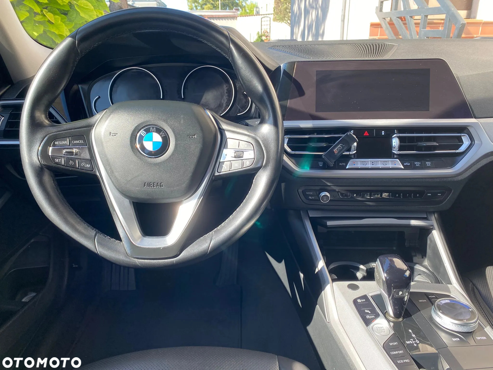 BMW Seria 3 318d Luxury Line - 14