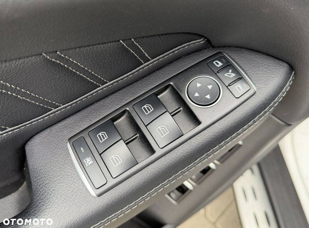 Mercedes-Benz GLS 350 d 4-Matic - 29