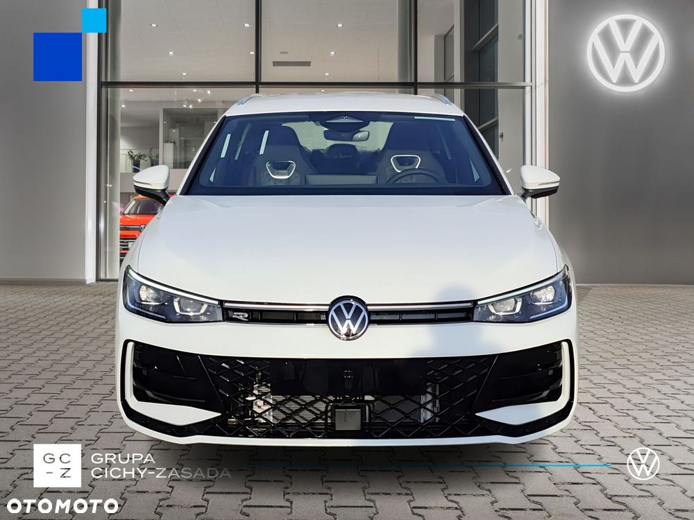 Volkswagen Passat Variant - 8