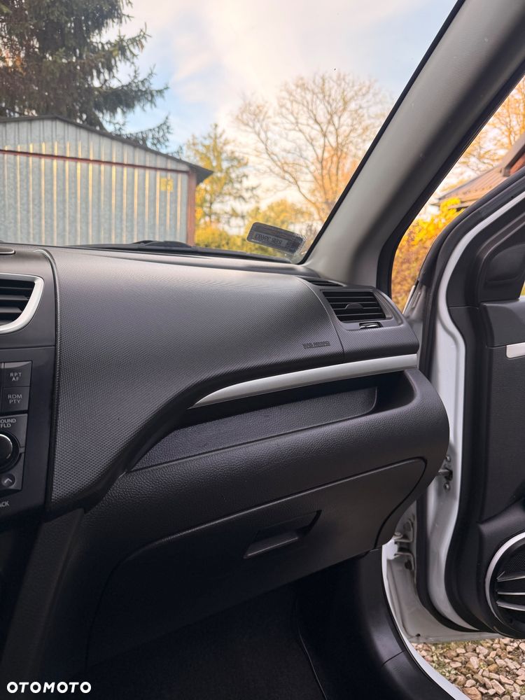 Suzuki Swift - 8