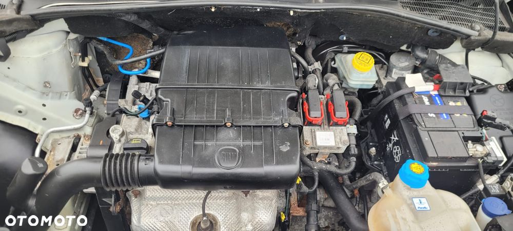 Fiat Punto Evo - 13