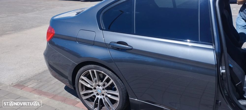 BMW 335 d xDrive Aut. Edition M Sport Shadow - 2