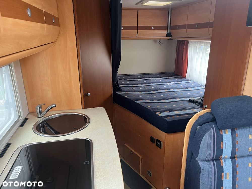 Ford Transit-Sunlight - 22