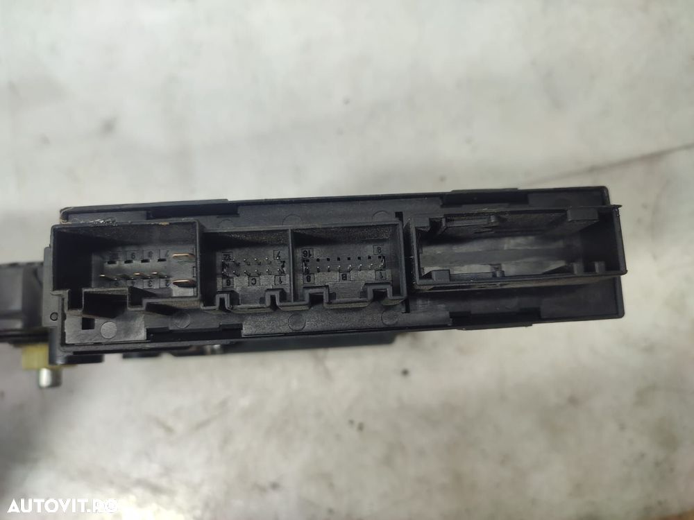 Motoras macara geam dreapta spate 8e0959802e Seat Exeo 1 [2009 - 2012 - 2