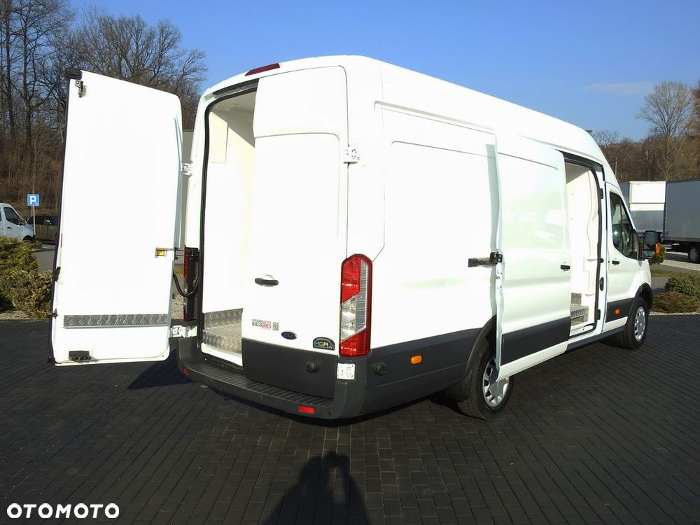 Ford TRANSIT  FURGON CHŁODNIA  0°C FUNKCJA GRZANIA TEMPOMAT LEDY KLIMATYZACJA  130KM - 4
