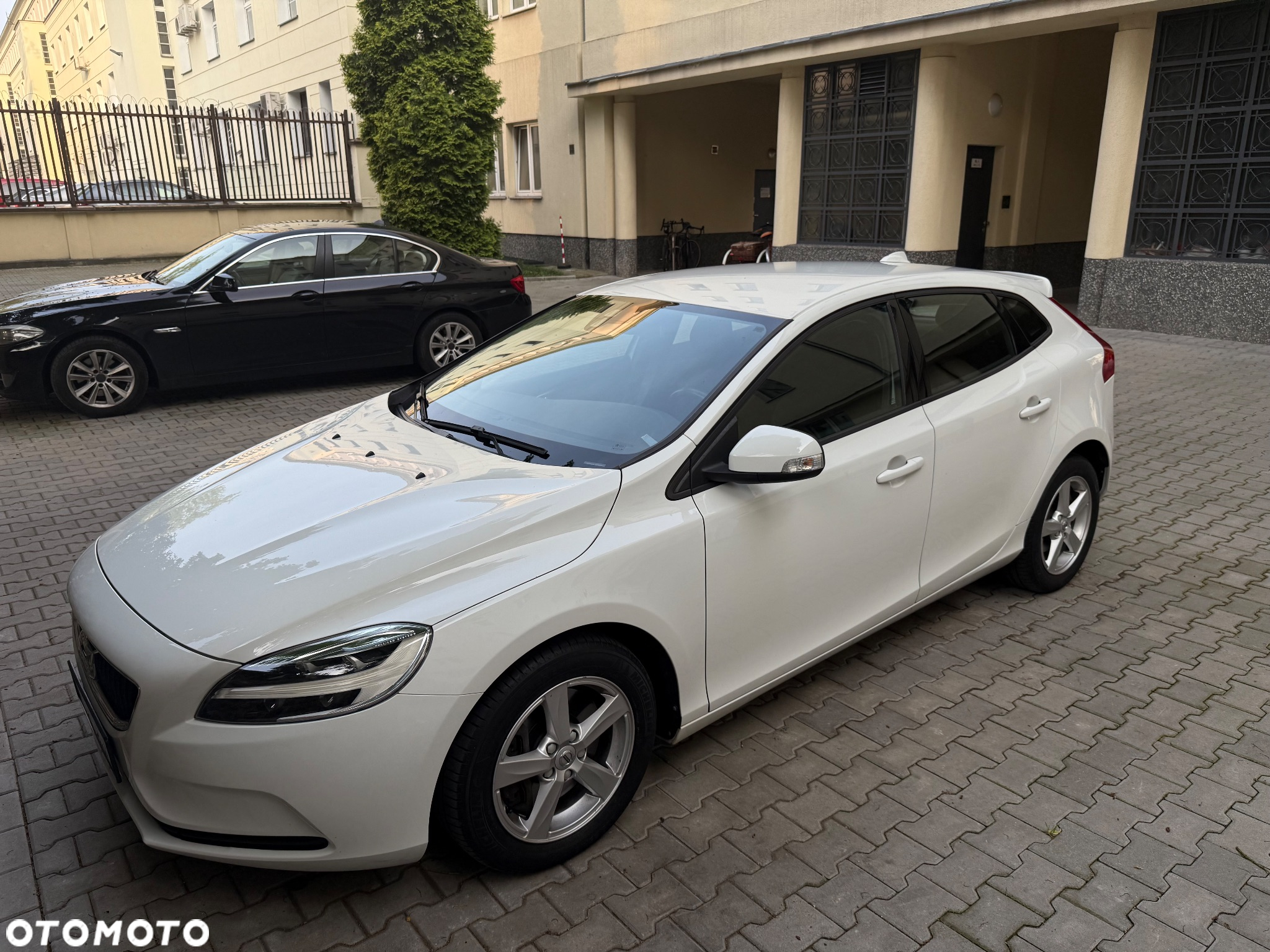 Volvo V40 T3 Drive-E Kinetic - 4