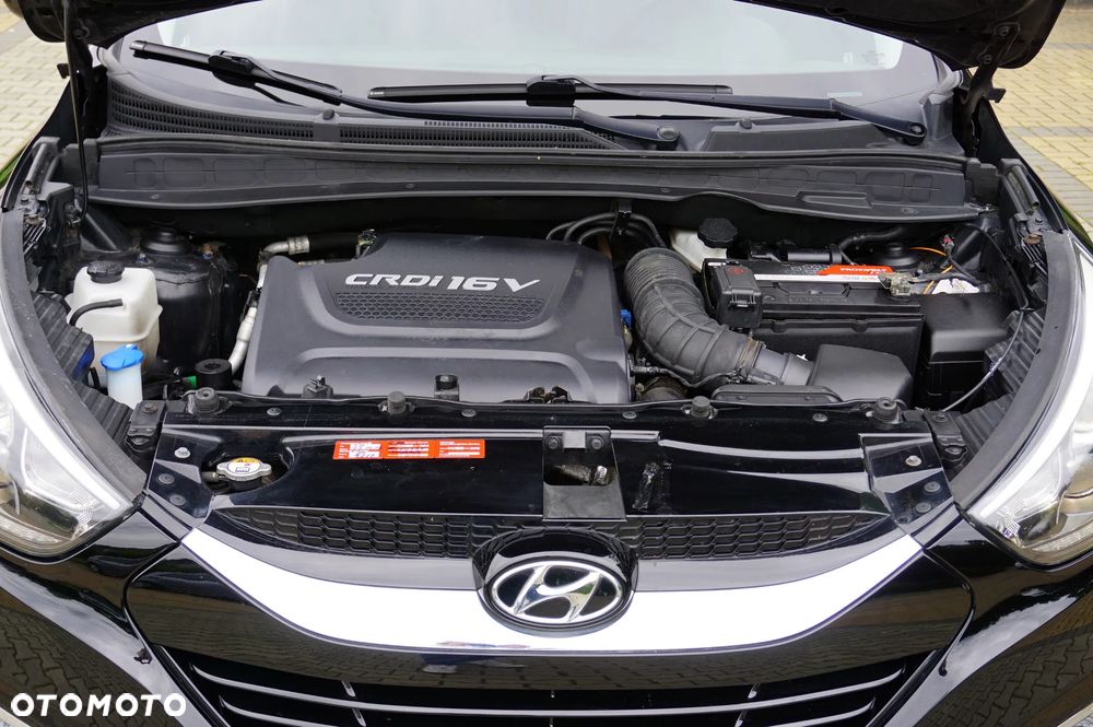 Hyundai ix35 2.0 CRDi 4WD Automatik Premium - 17