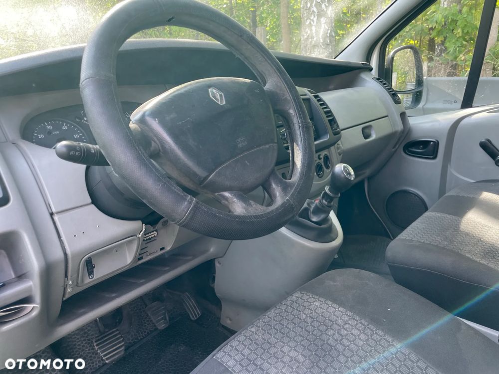 Renault Trafic - 7