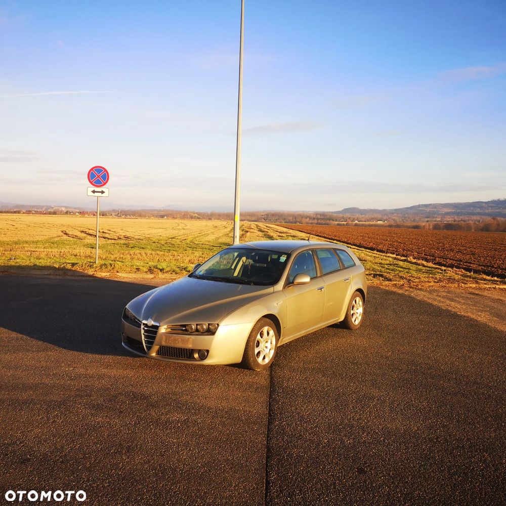 Alfa Romeo 159 1.9 JTDM 16V DPF - 5