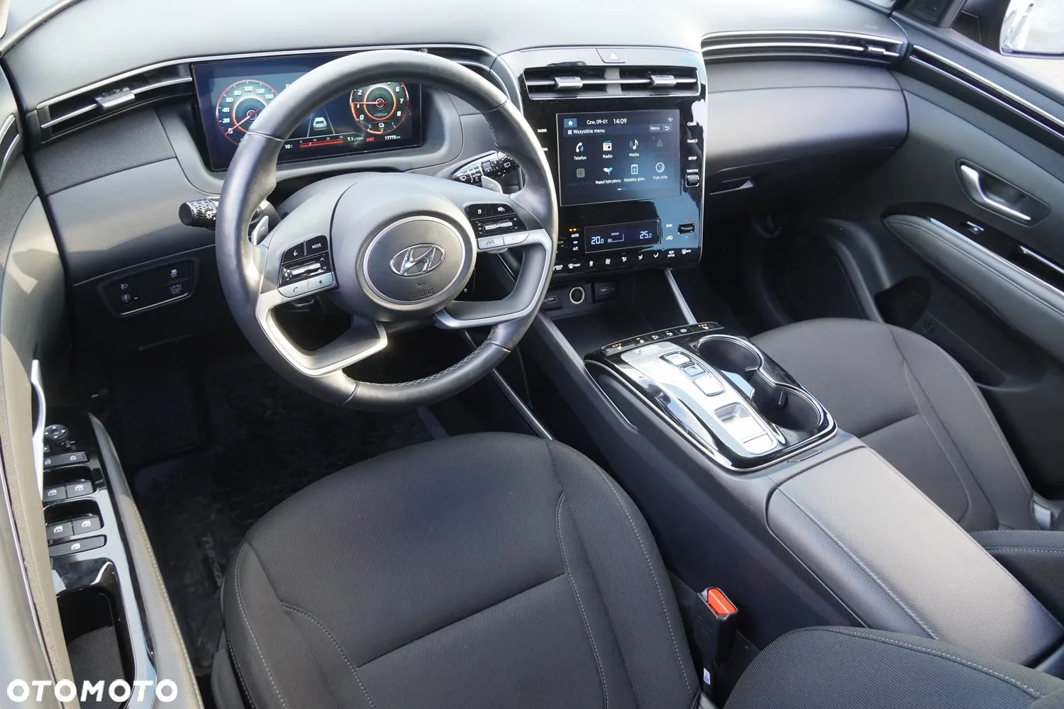 Hyundai Tucson 1.6 T-GDi HEV Smart 2WD - 21