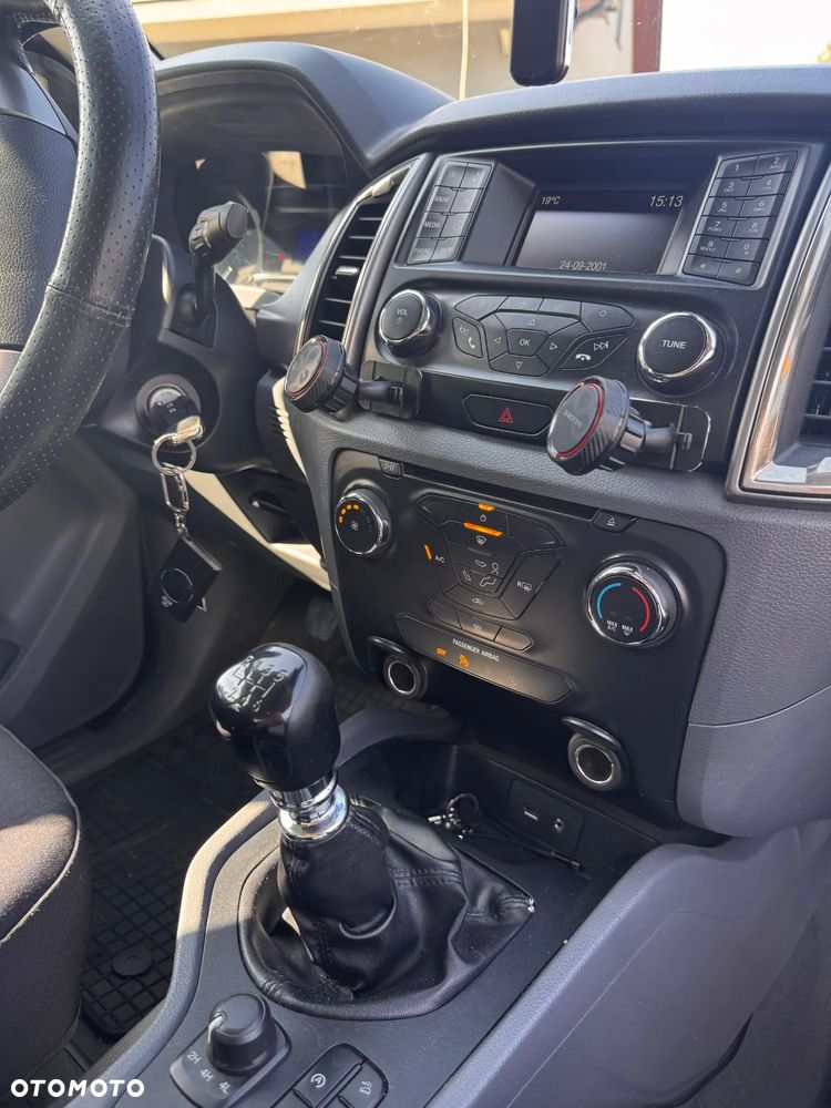 Ford Ranger - 13