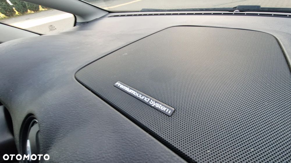 Ford S-Max 2.0 TDCi DPF Titanium X - 29