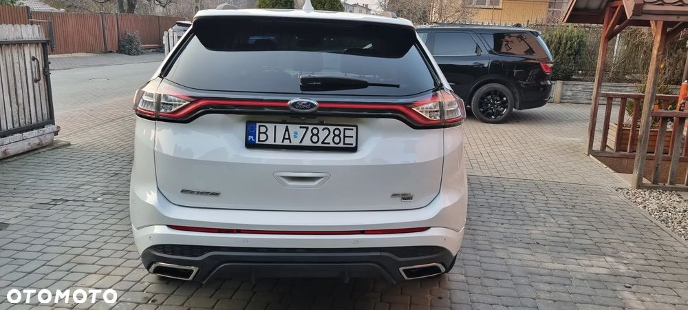 Ford Edge - 17
