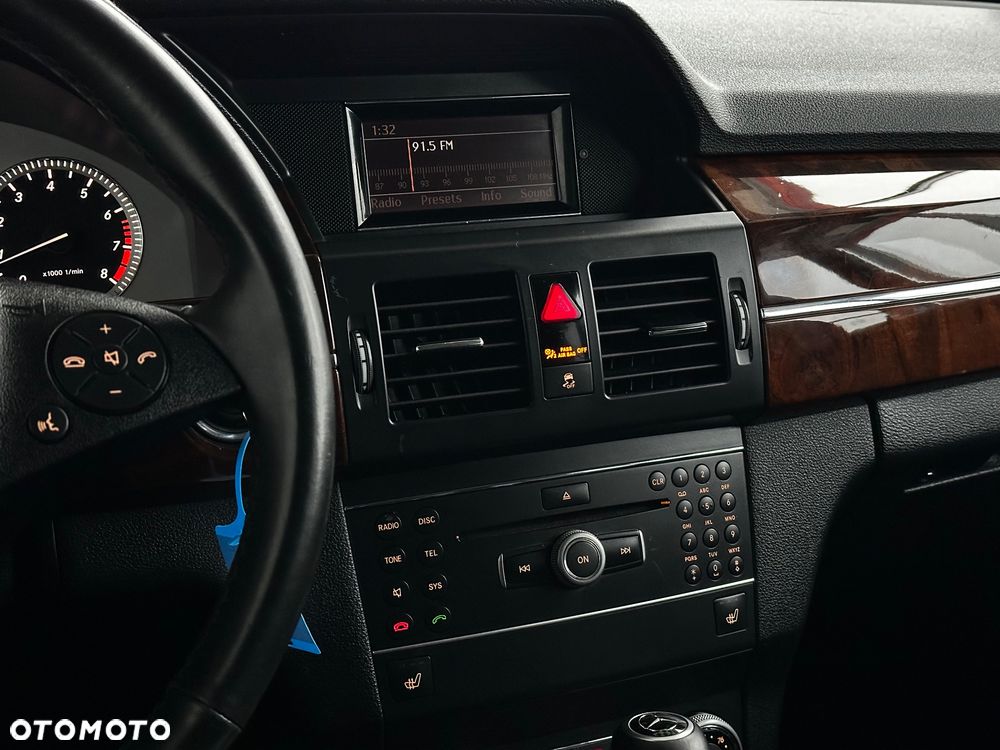 Mercedes-Benz GLK 350 4Matic 7G-TRONIC - 23