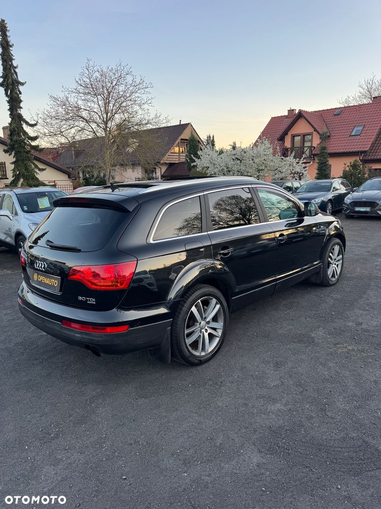 Audi Q7 3.0 TDI Quattro Tiptronic - 4