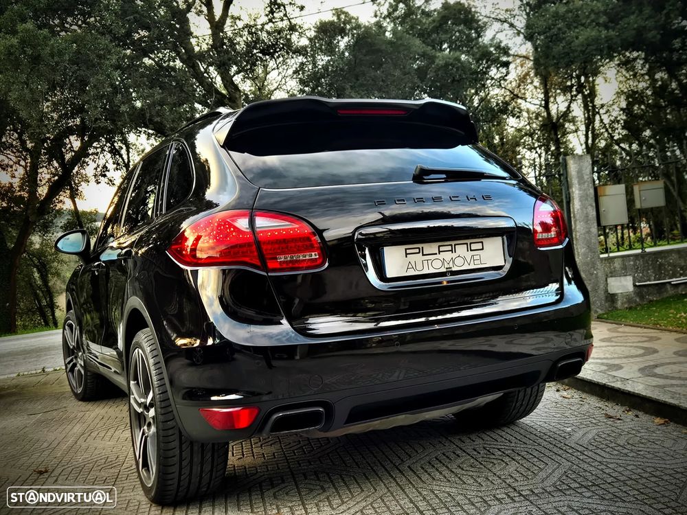 Porsche Cayenne Tiptronic S - 11