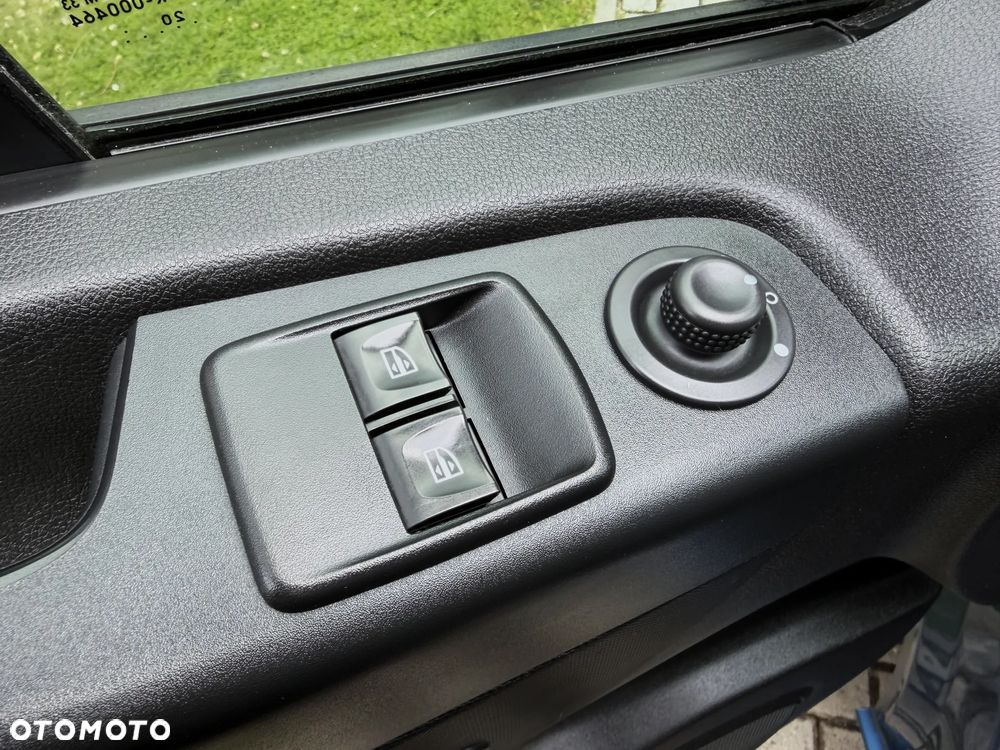 Renault Trafic 2.0 L2H1 HD Extra (bryg.) - 32