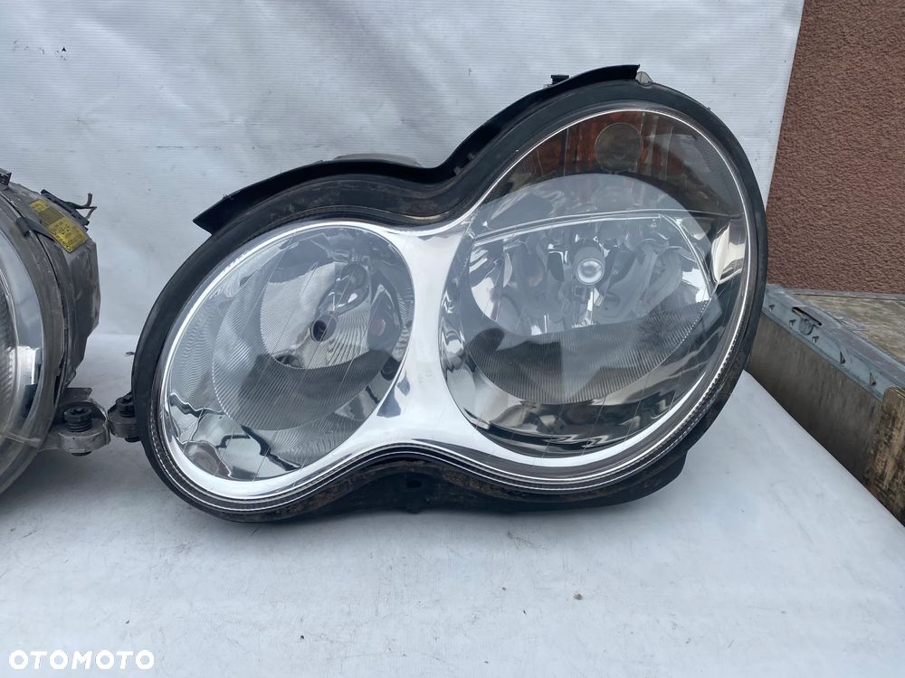 lampy c klasa w203 lift komplet eu całe - 3
