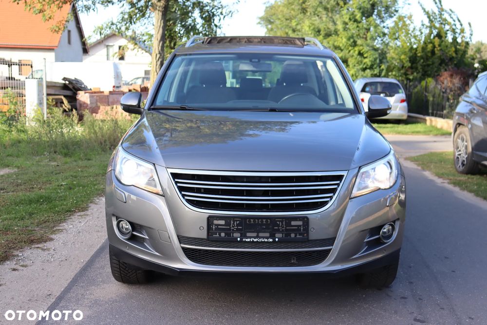 Volkswagen Tiguan - 4