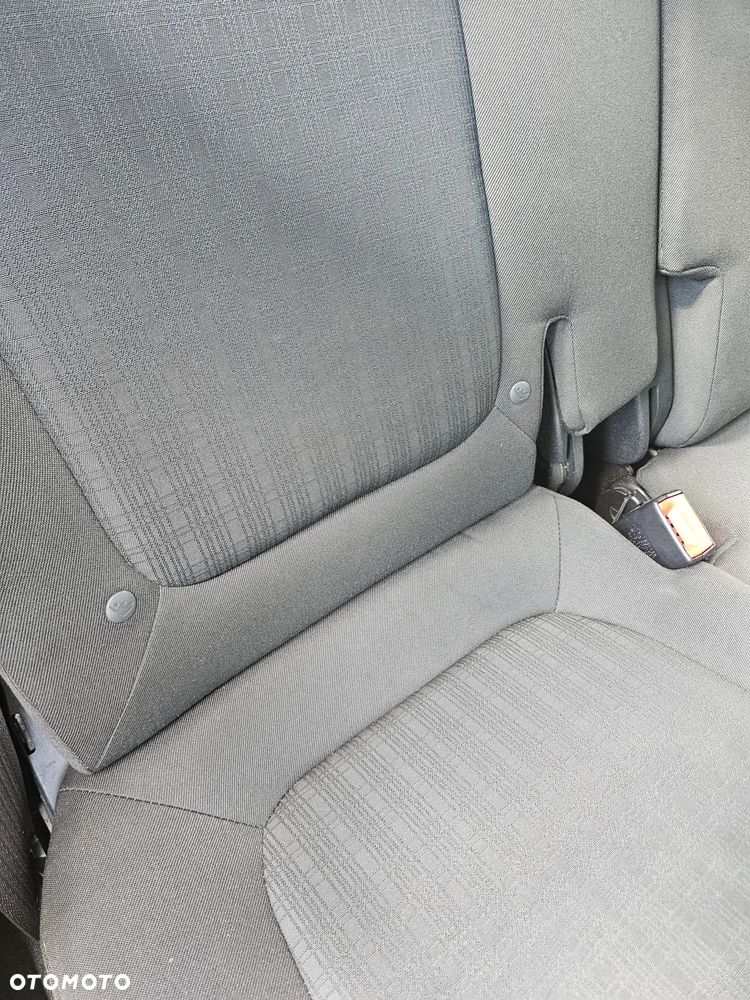 Opel Meriva - 27