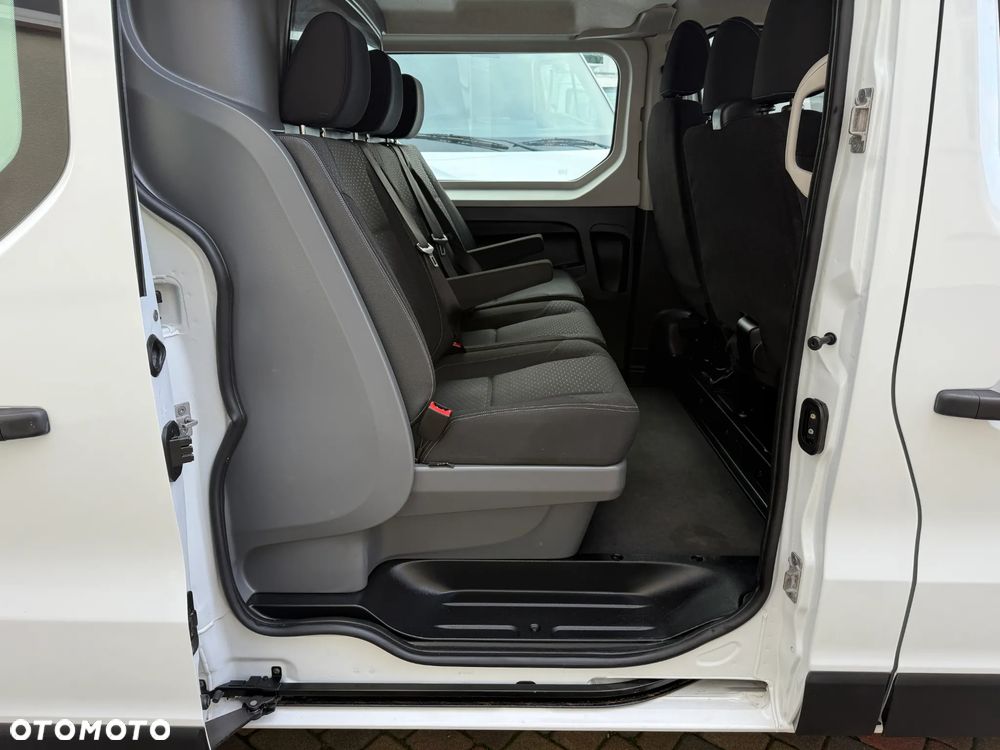 Opel Vivaro Doka Brygadówka L2H1 - 17