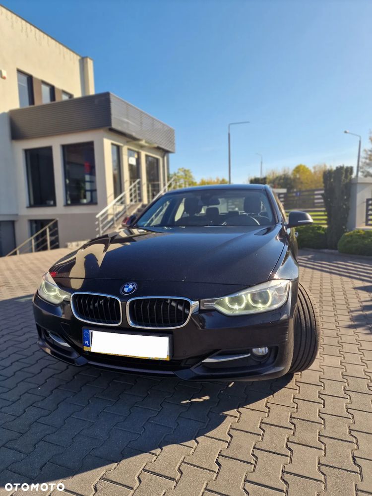 BMW Seria 3 320d Sport-Aut Sport Line - 3