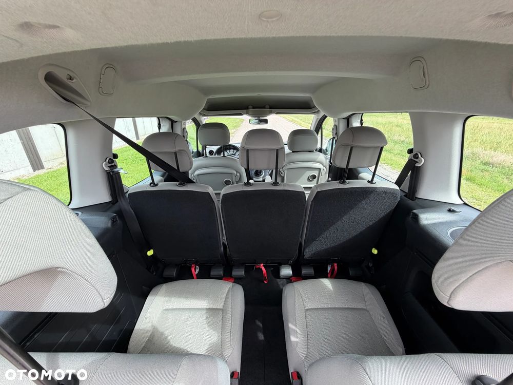 Peugeot Partner 120 VTi Family - 8