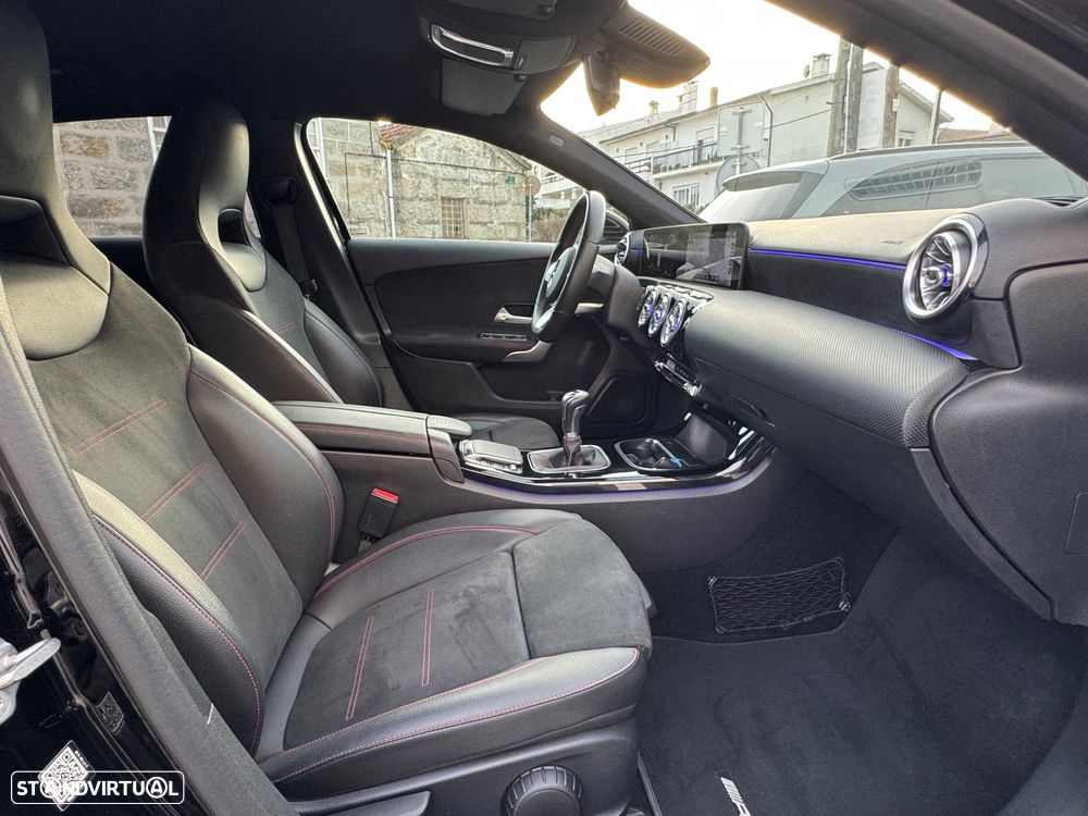 Mercedes-Benz A 180 d AMG Line - 26