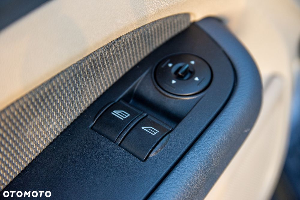 Ford Focus - 26