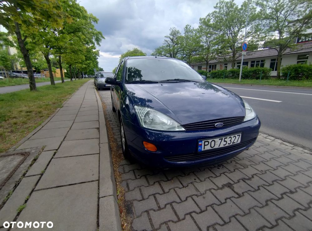 Ford Focus 1.6 Comfort - 2