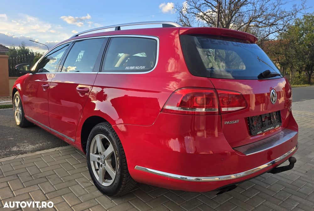 Volkswagen Passat Variant 2.0 Blue TDI SCR Highline - 4