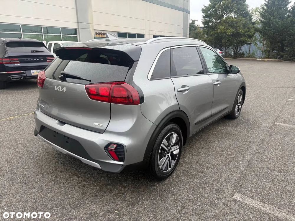 Kia Niro - 8