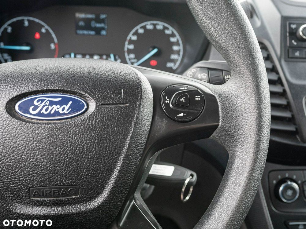 Ford Transit Connect - 15