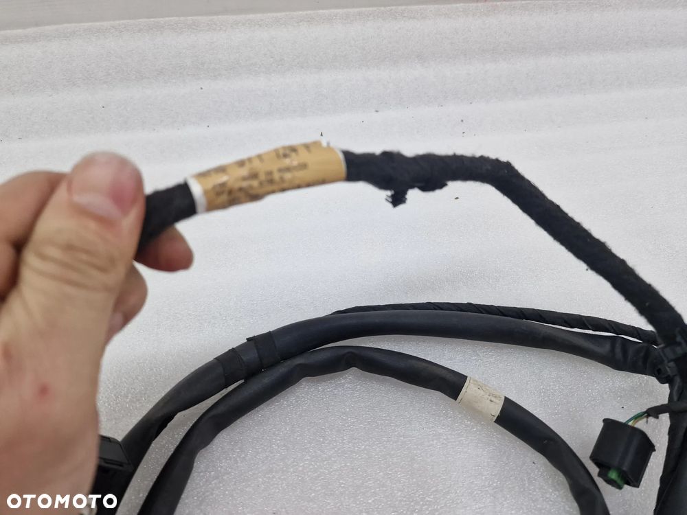 AUDI Q7 4M0 INSTALACJA ELEKTRYCZNA HAKA , NR 4M0971124F , NR AUKCJI INS1 - 7