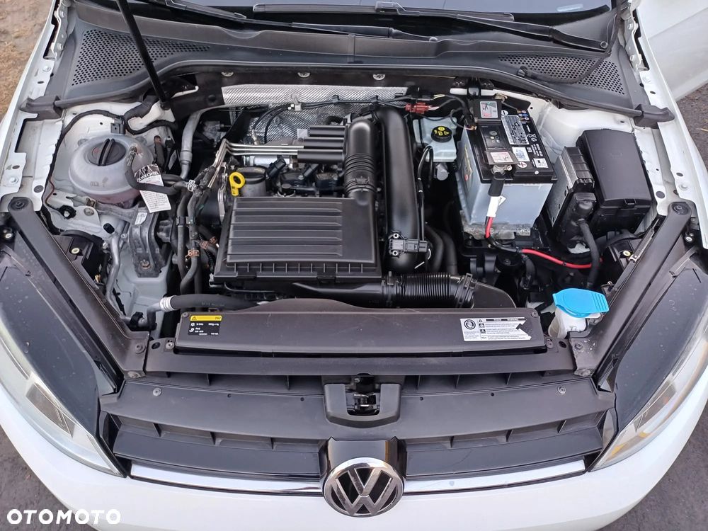 Volkswagen Golf 1.2 TSI BMT Trendline Perfectline - 12