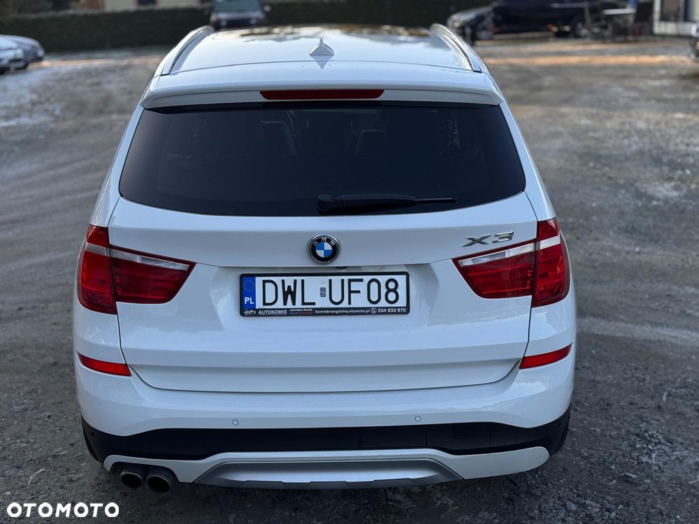 BMW X3 xDrive28i xLine - 11