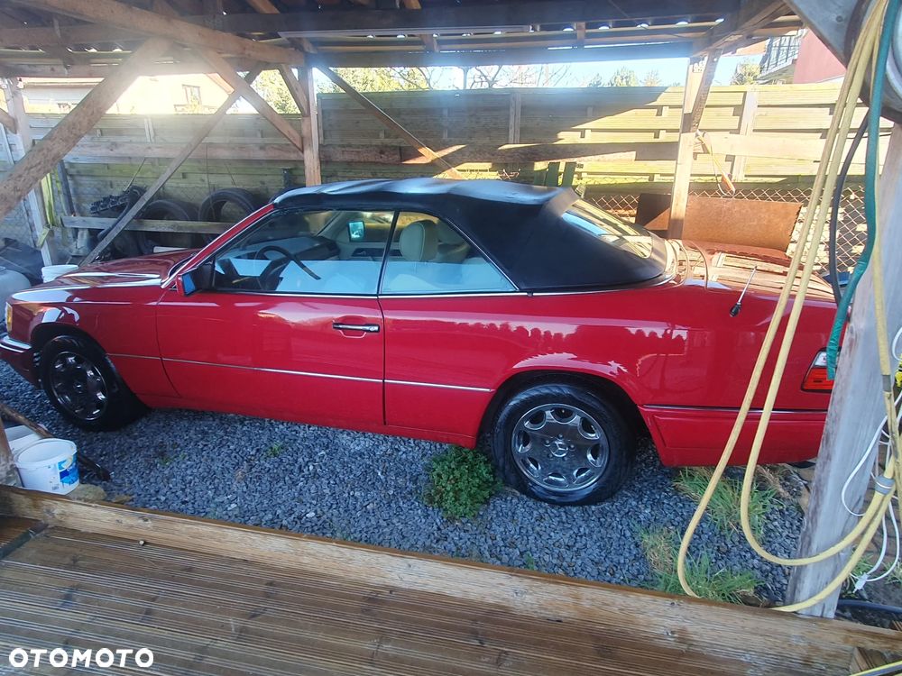 Mercedes-Benz Klasa E - 2