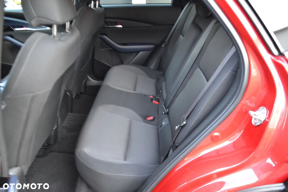 Mazda CX-30 2.0 mHEV Hikari 2WD - 28