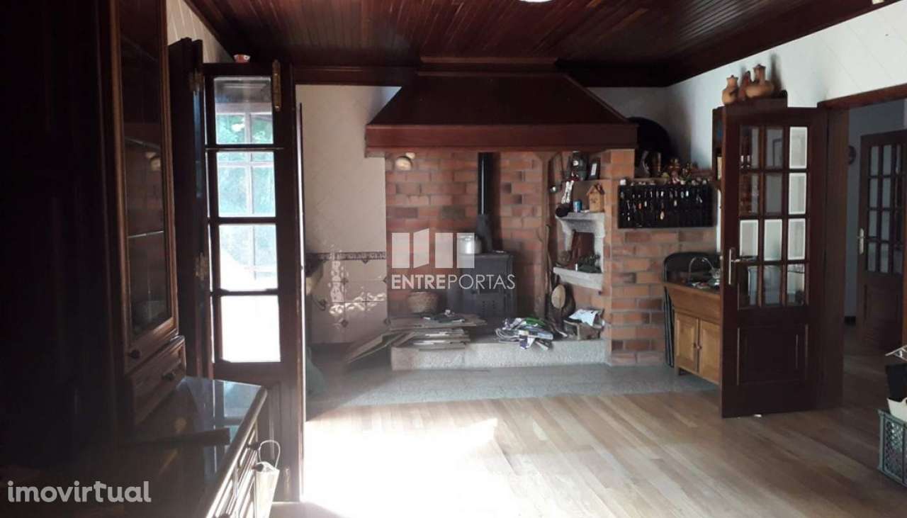 Venda de Moradia V6, Arca, Ponte de Lima - Grande imagem: 4/33