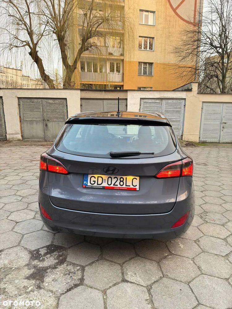 Hyundai i30 1.4 CRDi Run - 8