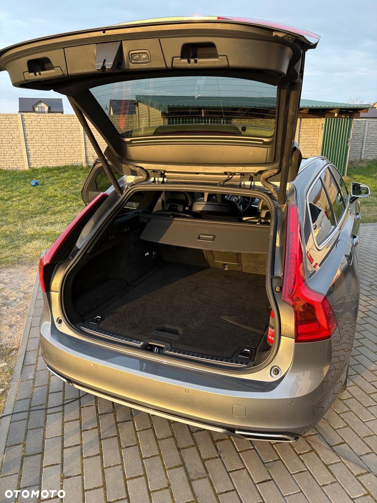 Volvo V90 D4 AWD Geartronic R Design - 20