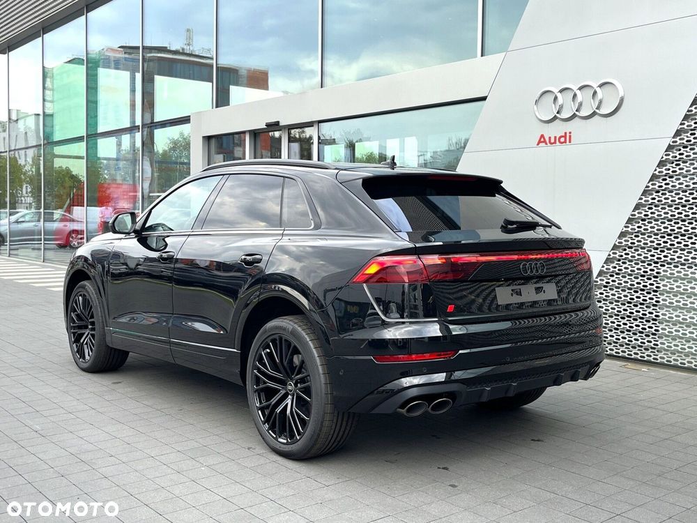 Audi SQ8 - 9