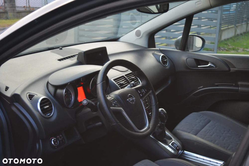 Opel Meriva 1.4 T Cosmo - 19
