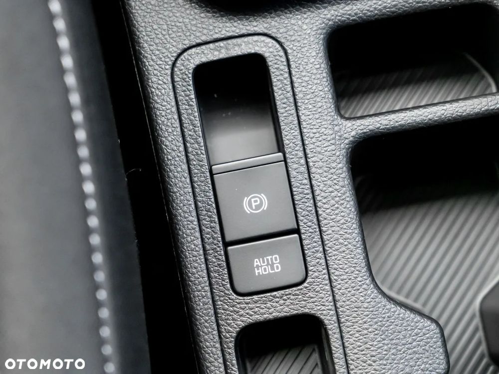 Kia Stonic 1.0 T-GDI L DCT - 28