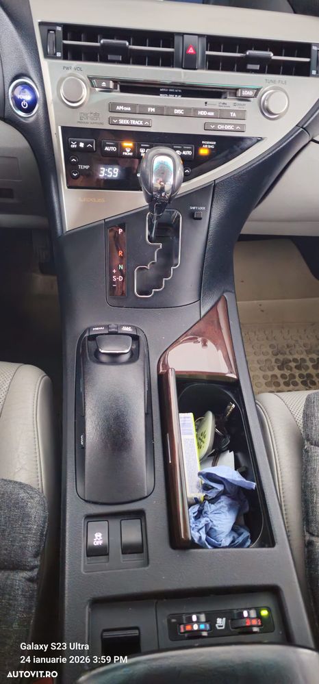 Lexus Seria RX - 16