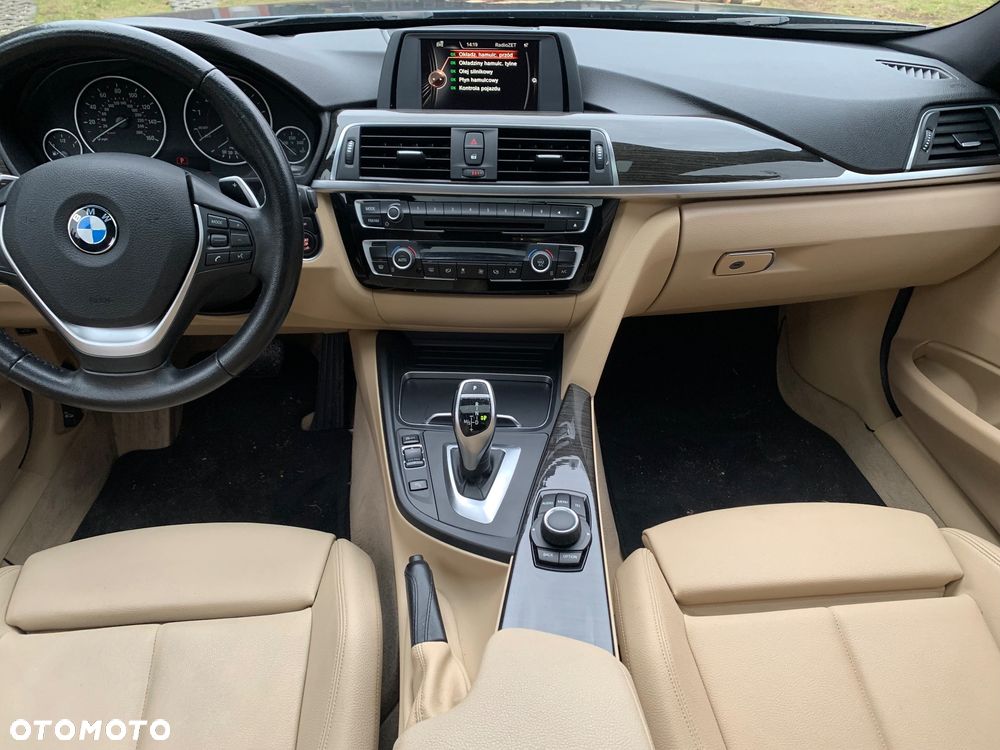 BMW Seria 3 328i Sport Line - 12