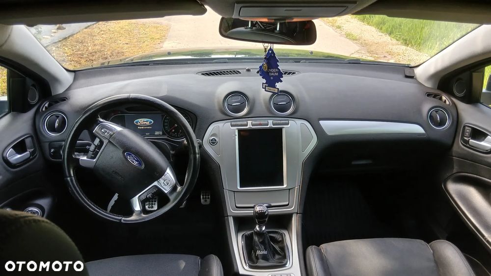 Ford Mondeo 2.2 TDCi Titanium X - 4