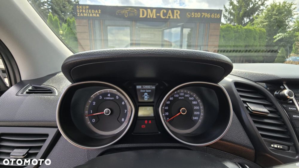Hyundai i30 blue 1.6 GDI YES Gold - 18